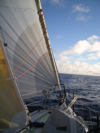Illustration for article titled Emailing the Father of the Camera Phone as He Sails Across the Great Blue Pacific